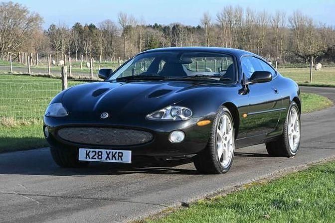 Gebraucht Jaguar XKR 370 PS (272 kW) 2002 Schwarz Coupé