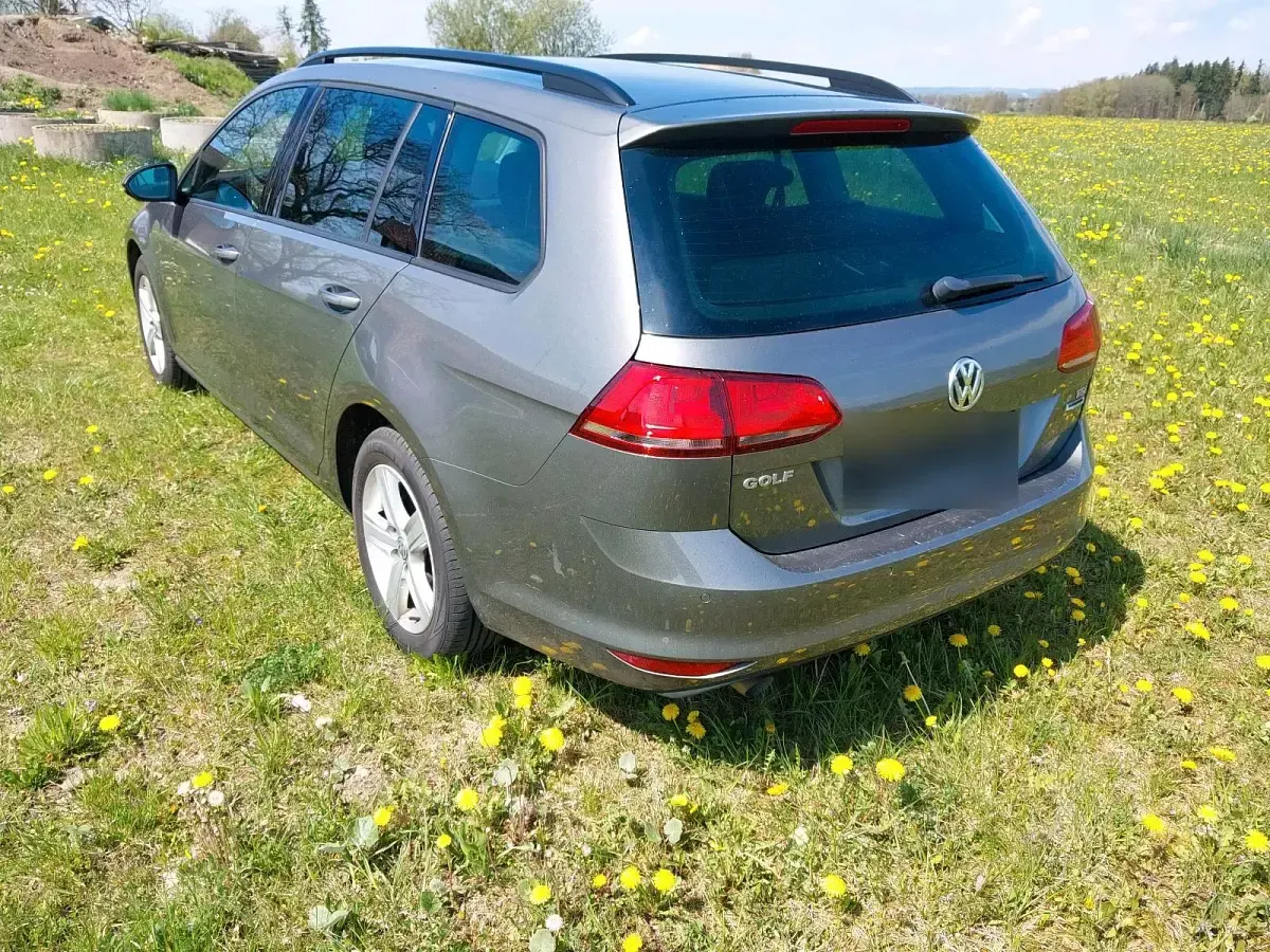 Gebraucht VW Golf VII 110 PS (80 kW) 2015 Braun Kombi