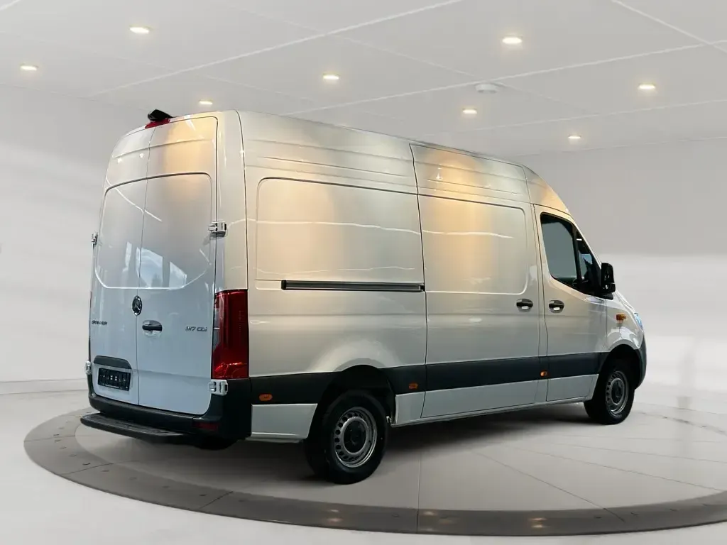 Usata Mercedes Sprinter 170 CV (125 kW) 2024 Bianco Furgone