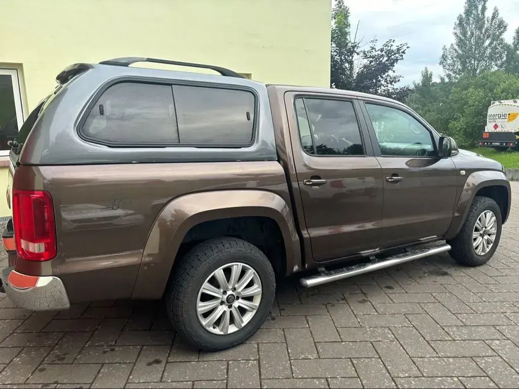 Gebraucht VW Amarok Highline 163 PS (119 kW) 2012 Braun Pickup