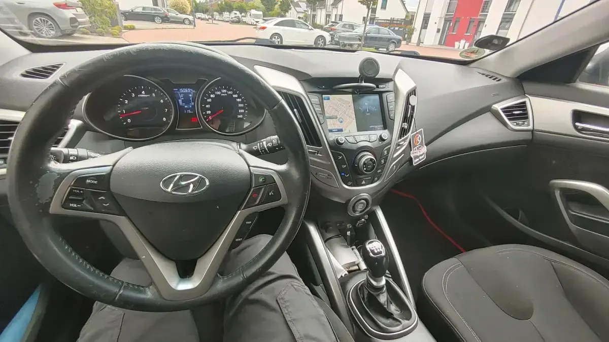 Gebraucht Hyundai Veloster 140 PS (102 kW) 2011 Grau Kleinwagen