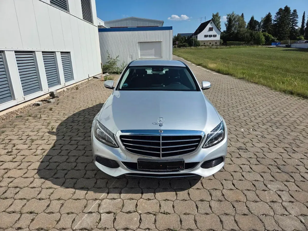 Gebraucht Mercedes C200 184 PS (135 kW) 2018 Silber Limousine