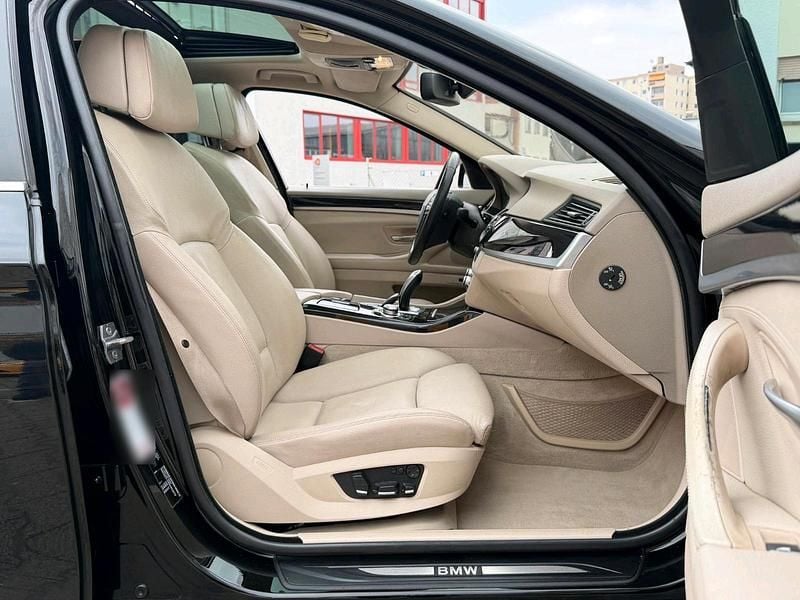 Gebraucht BMW 525 218 PS (160 kW) 2012 Schwarz Kombi