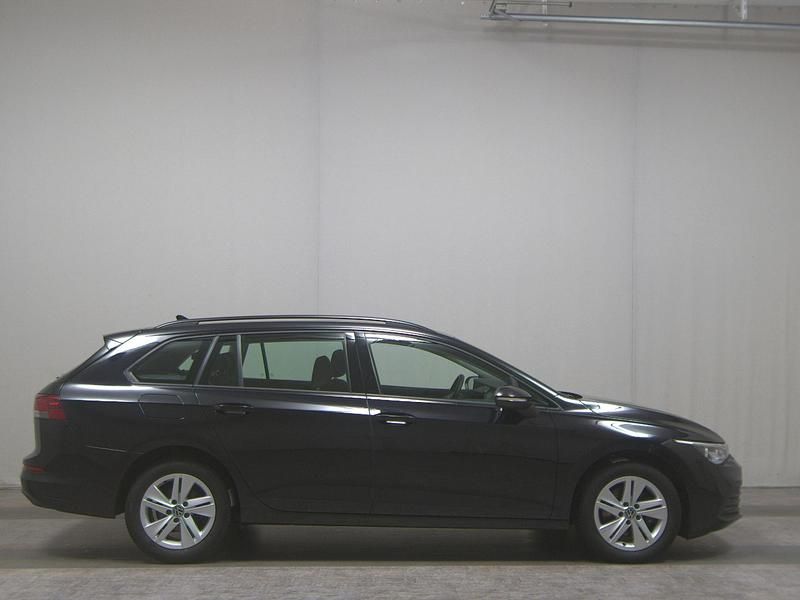 Schwarz Gebraucht 2023 VW Golf VIII Life Kombi | 19.480 € (Guter Preis) - Bild 1/4