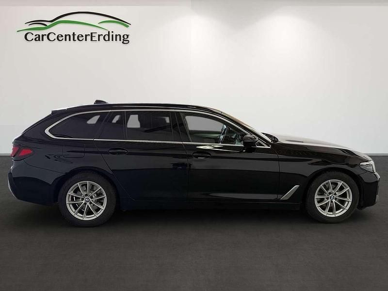 Second-hand BMW 520 190 CP (139 kW) 2022 Negru Break