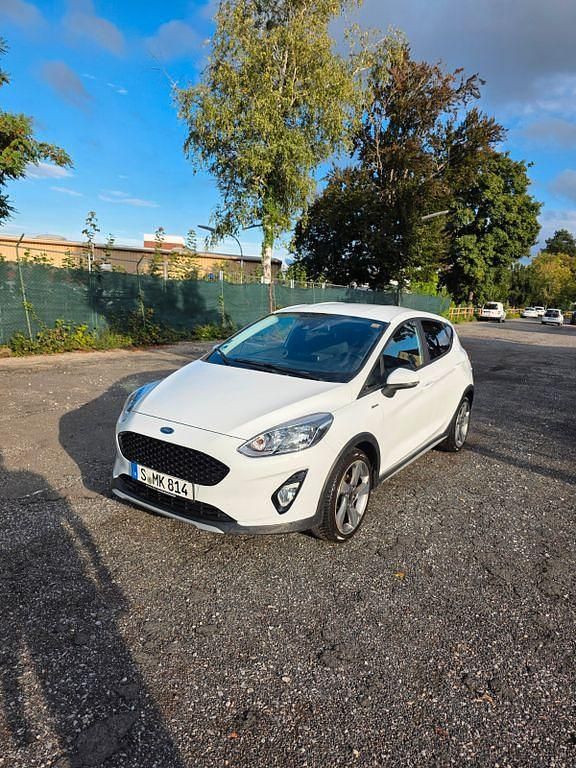 Weiß Gebraucht 2019 Ford Fiesta Active Kleinwagen | 11.990 € (Guter Preis) - Bild 1/4