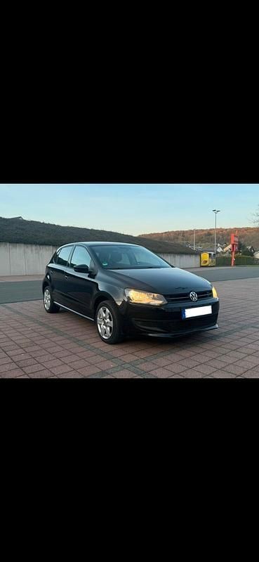 Gebraucht VW Polo 86 PS (63 kW) 2010 Schwarz Kleinwagen