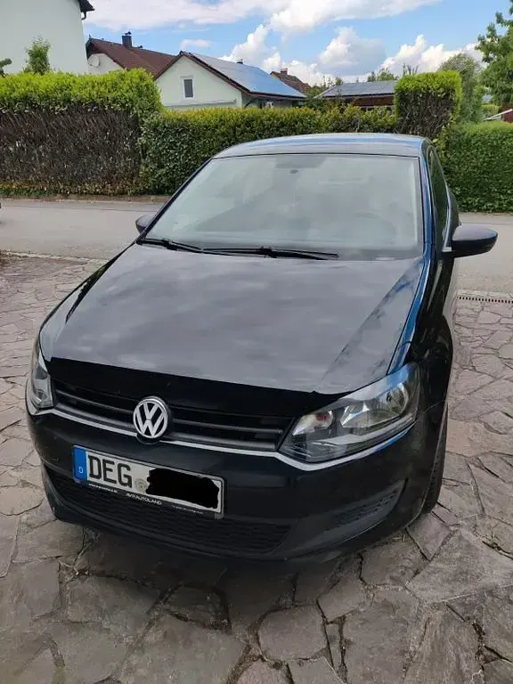 Gebraucht VW Polo Trendline 60 PS (44 kW) 2013 Schwarz Kleinwagen