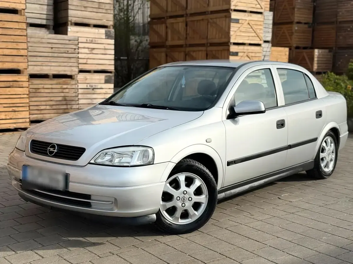 Usata Opel Astra 2001 Grigio Berlina