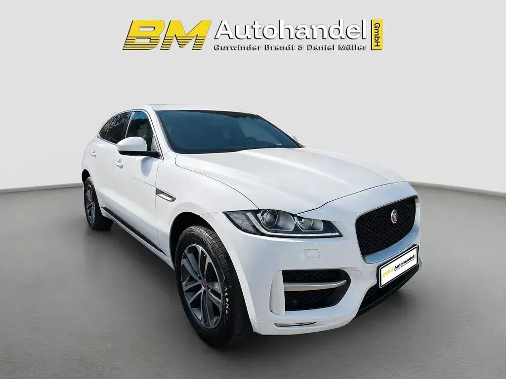 Gebraucht Jaguar F-Pace R-Sport 179 PS (131 kW) 2018 Weiß SUV