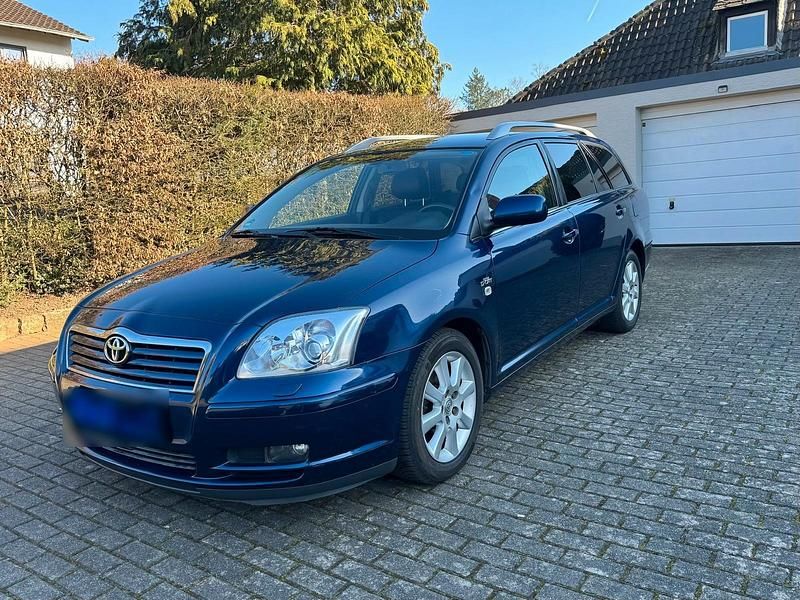 Gebraucht Toyota Avensis 177 PS (130 kW) 2006 Blau Kombi