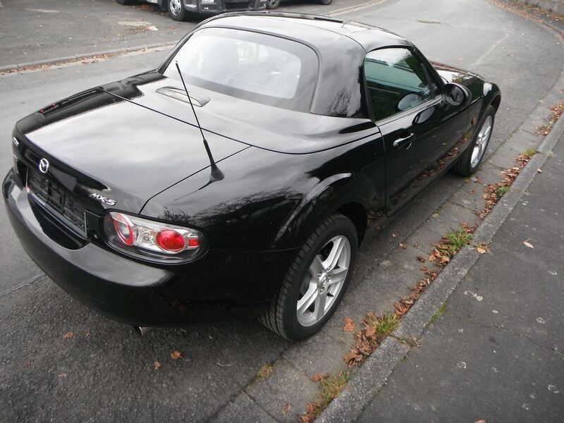 Gebraucht Mazda MX5 Energy 126 PS (92 kW) 2007 Brillantschwarz Cabrio