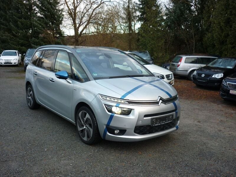 Grau Gebraucht 2015 Citroën C4 Exclusive Van / Kleinbus | 6.990 € (Guter Preis) - Bild 1/4