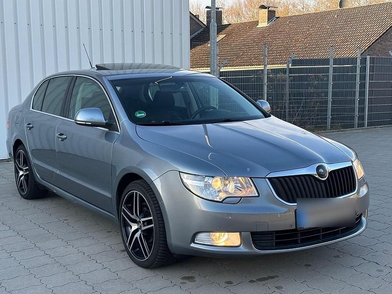 Gebraucht Skoda Superb 140 PS (102 kW) 2008 Limousine