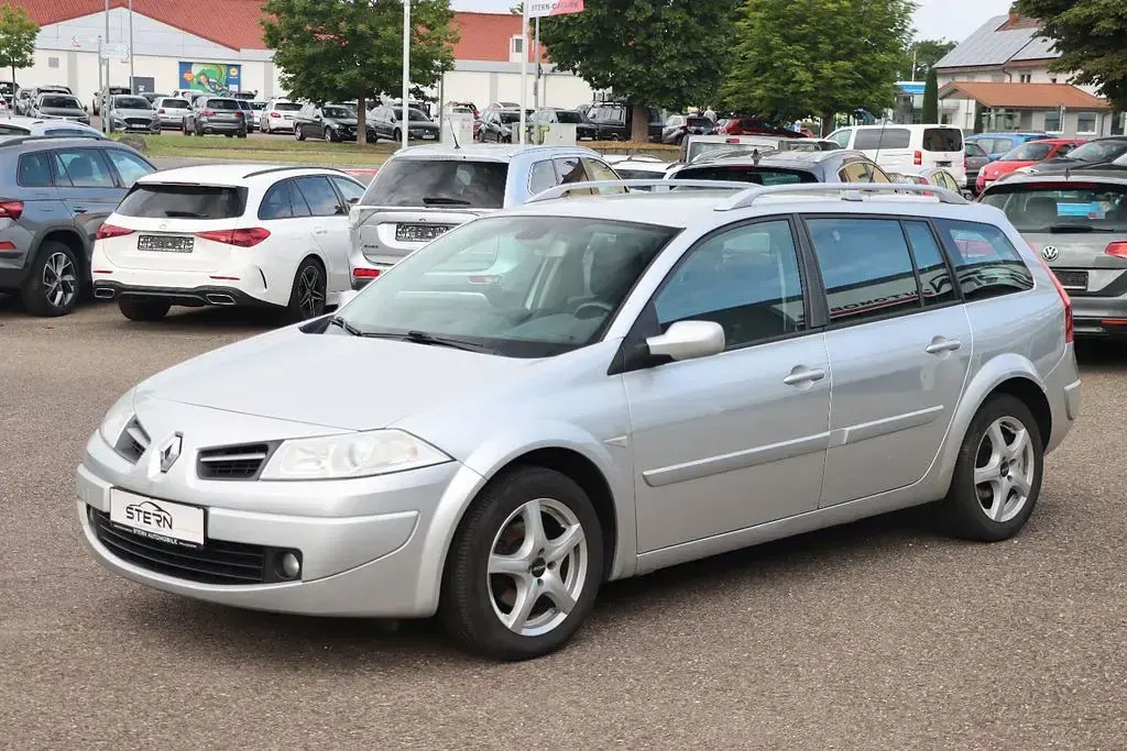 Gebraucht Renault Mégane 103 PS (75 kW) 2008 Grau Limousine