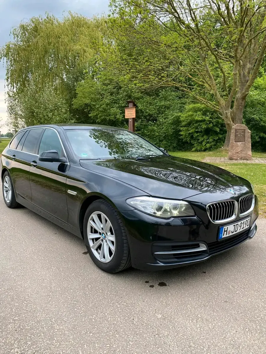 Używany BMW 520 190 KM (139 kW) 2016 Czarny Kombi
