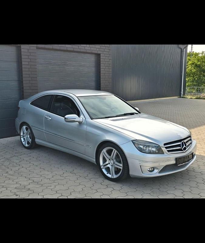 Second-hand Mercedes CLC200 2009 Argintiu Hatchback