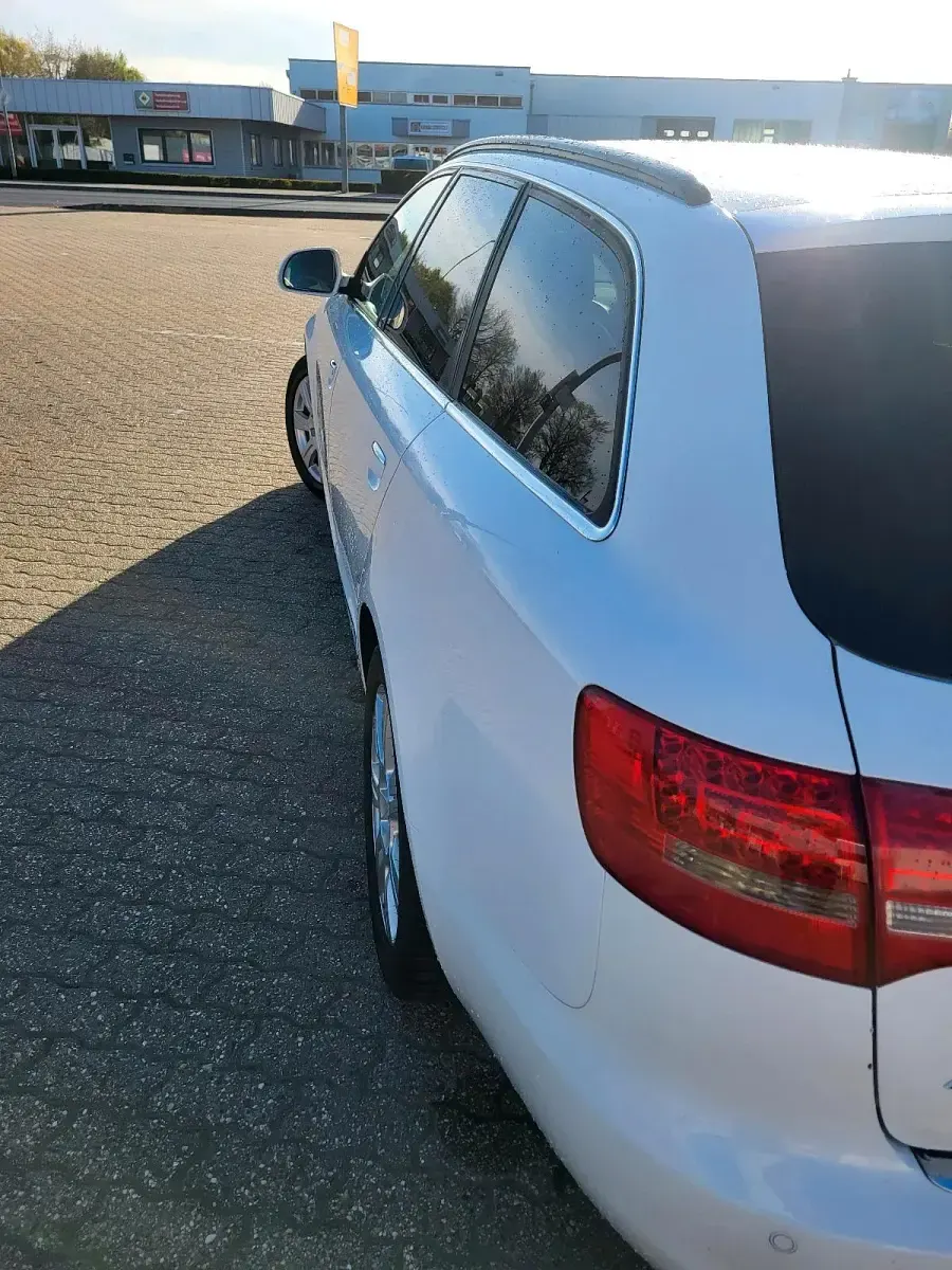 Gebraucht Audi A6 239 PS (175 kW) 2009 Weiß Kombi
