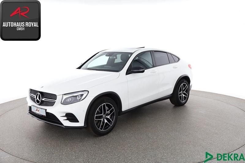 Weiss Gebraucht 2019 Mercedes GLC250 AMG Coupé | 33.880 € (Guter Preis) - Bild 1/4