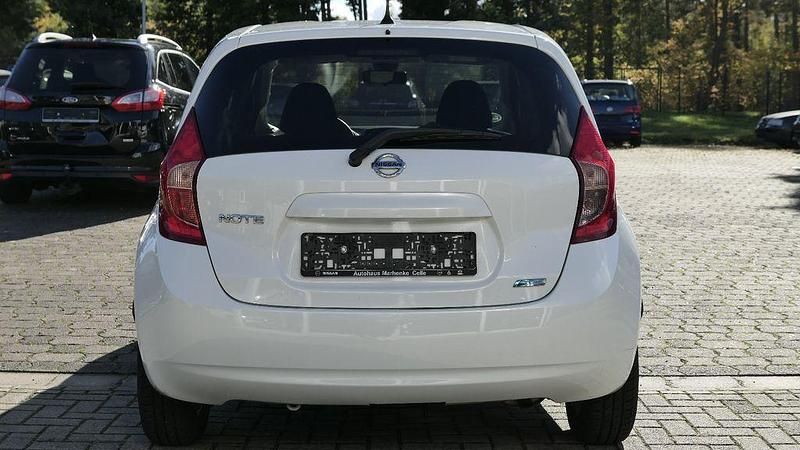 Gebraucht Nissan Note Acenta 80 PS (58 kW) 2014 Weiß Van / Kleinbus