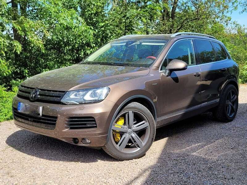 Graciosabraunmetallic Gebraucht 2010 VW Touareg SUV | 19.990 € - Bild 1/4
