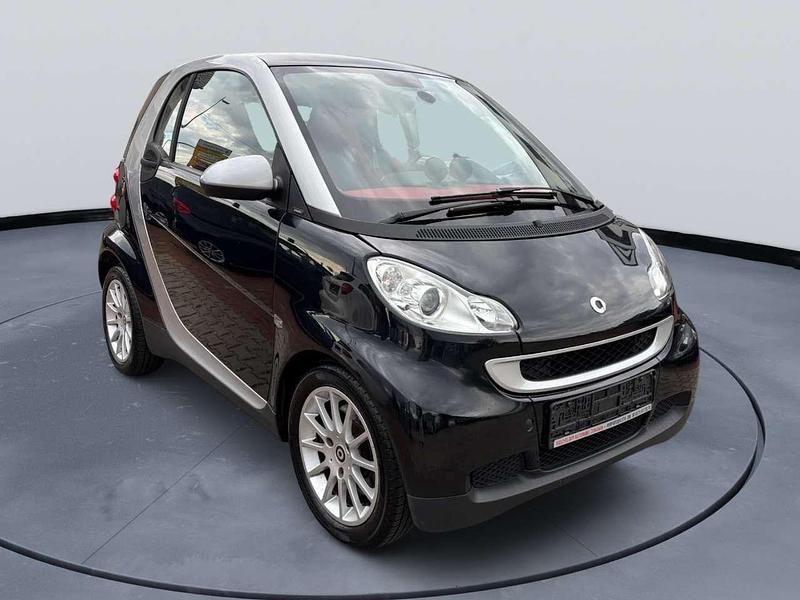 Schwarzsilber Gebraucht 2009 Smart ForTwo Coupé Passion Kleinwagen | 5.290 € (Fairer Preis) - Bild 1/4
