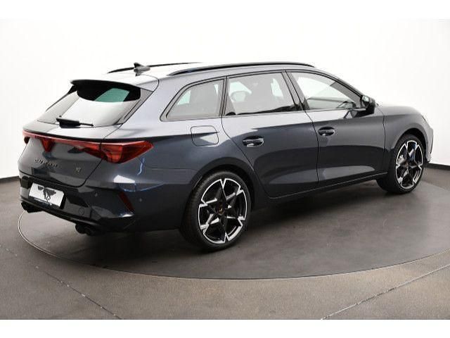 Ny Cupra Leon VZ 333 HK (244 kW) 2025 Grå Sedan