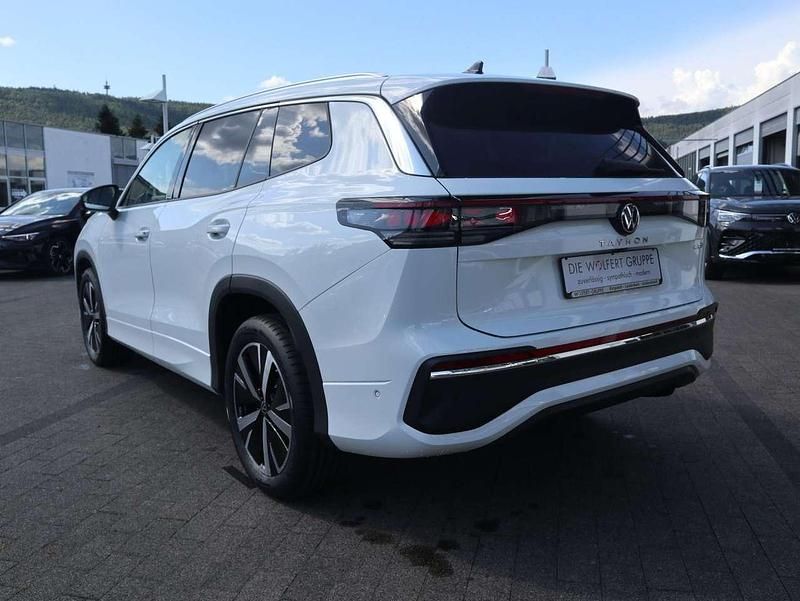 Neu VW Tayron Elegance 150 PS (110 kW) 2025 Pure white SUV