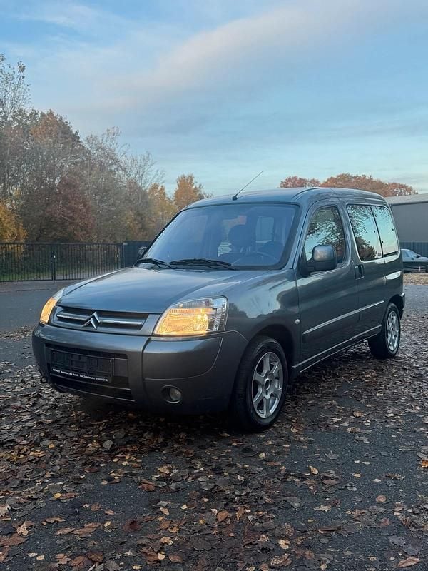 Gebraucht Citroën Berlingo 75 PS (55 kW) 2007 Blau Van / Kleinbus