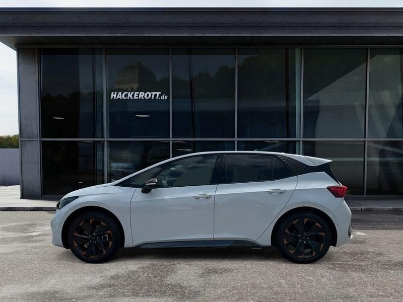 Second-hand Cupra Born 169 kW (231 CP) 2025 Alb Hatchback