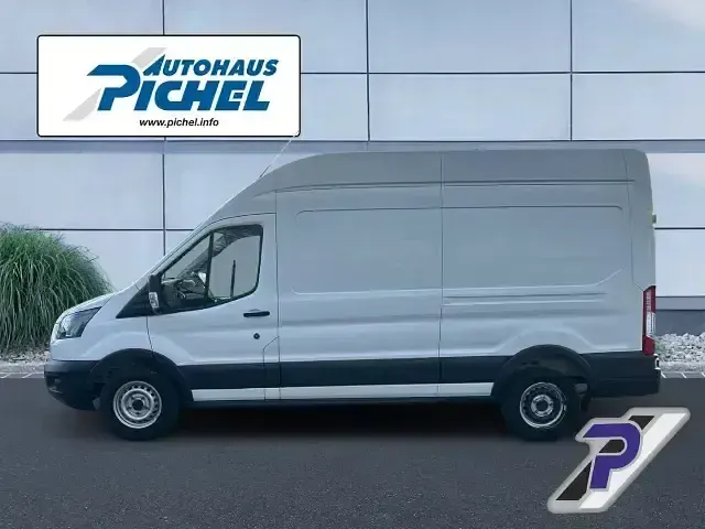 Używany Ford Transit 131 KM (96 kW) 2019 Biały Sedan/Limuzyna