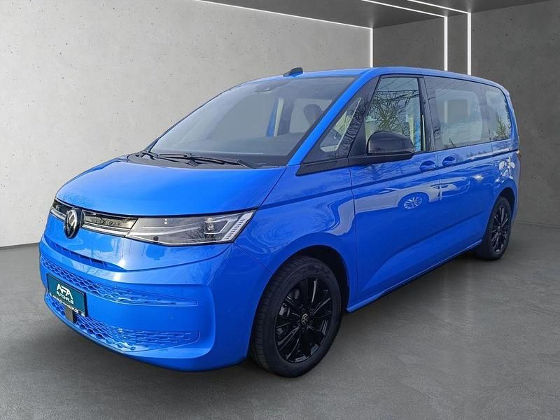 Gebraucht VW Multivan Life 150 PS (110 kW) 2025 Blau Van