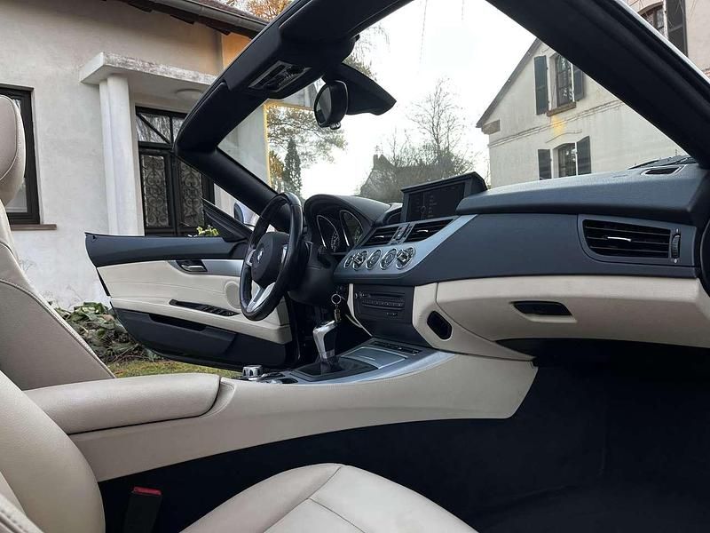 Gebraucht BMW Z4 M Performance 204 PS (150 kW) 2010 Schwarz Cabrio