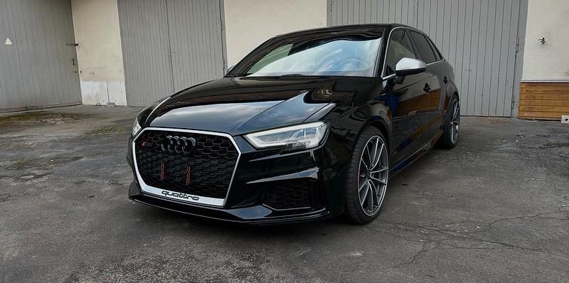 Gebraucht Audi RS3 400 PS (294 kW) 2018 Schwarz Limousine