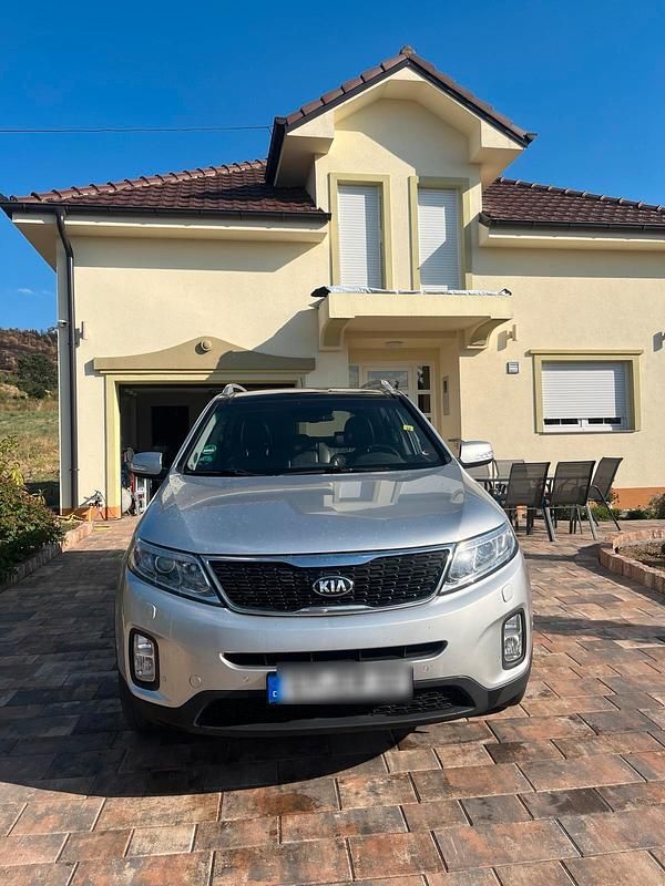 Silber Gebraucht 2013 Kia Sorento SUV | 9.000 € (Fairer Preis) - Bild 1/4