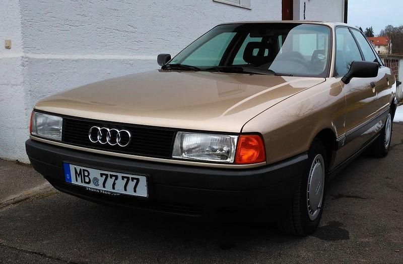 Second-hand Audi 80 90 CP (66 kW) 1989 Bej Berlinǎ