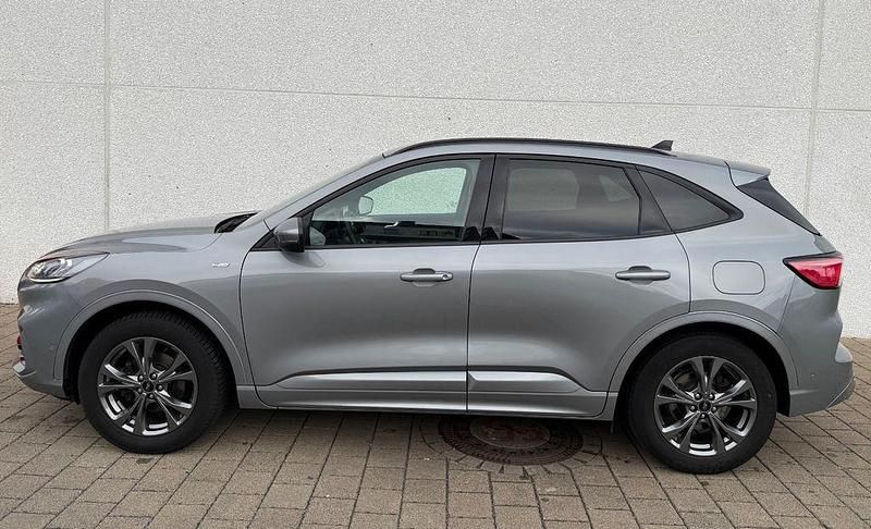 Gebraucht Ford Kuga ST-Line X 150 PS (110 kW) 2020 Grau SUV