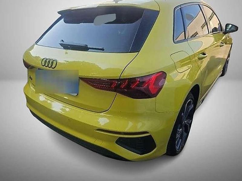Gebraucht Audi A3 S-Line 245 PS (180 kW) 2022 Python yellow Limousine