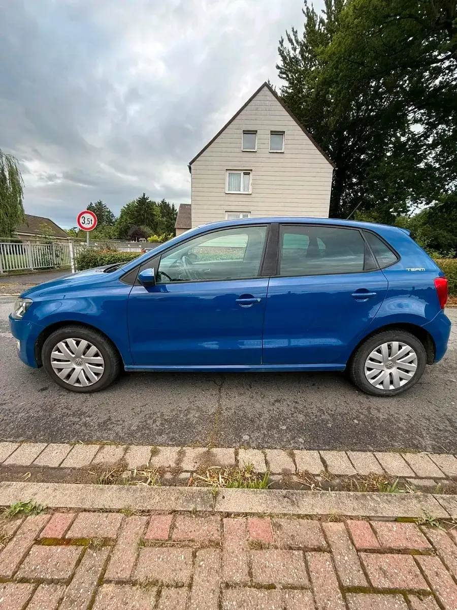 Gebraucht VW Polo Edition 69 PS (50 kW) 2010 Blau Kleinwagen