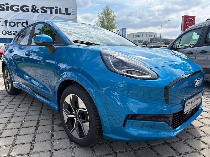 Digital aqua blue Neu 2025 Ford Puma Gen-E Kleinwagen | 31.280 € - Bild 1/4