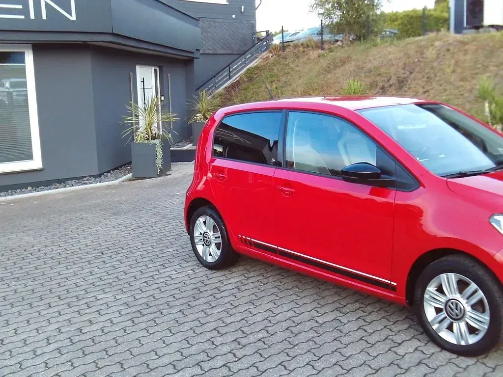 Gebraucht VW up! Beats 75 PS (55 kW) 2018 Rot Kleinwagen