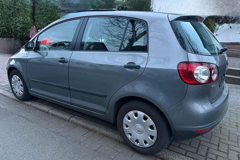 Gebraucht VW Golf Plus Cross Goal 75 PS (55 kW) 2005 Grau Van / Kleinbus