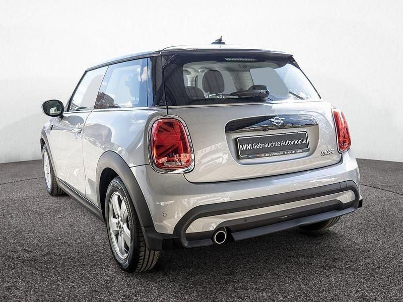 Gebraucht Mini Cooper Essential 136 PS (100 kW) 2023 Silber Kleinwagen