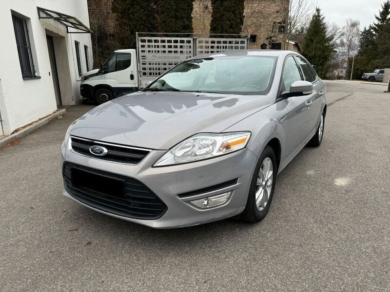 Gebraucht Ford Mondeo Trend 116 PS (85 kW) 2013 Silber Limousine