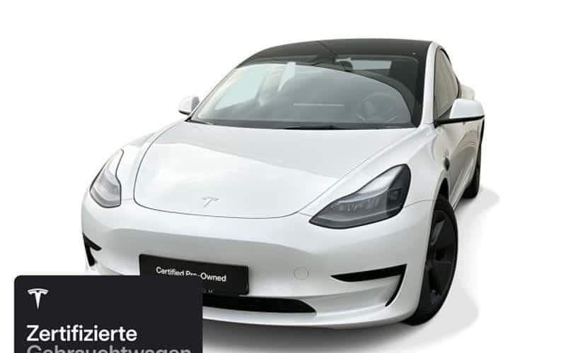 Weiß Gebraucht 2023 Tesla Model 3 RWD Limousine | 28.000 € (Fairer Preis) - Bild 1/4