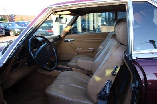 Gebraucht Mercedes 560 231 PS (169 kW) 1987 Pajettrot (metallic) Cabrio