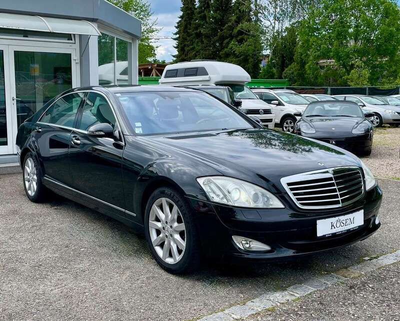 Obsidianschwarz metalliclack Gebraucht 2009 Mercedes S320 Limousine | 14.990 € (Teuer) - Bild 1/4