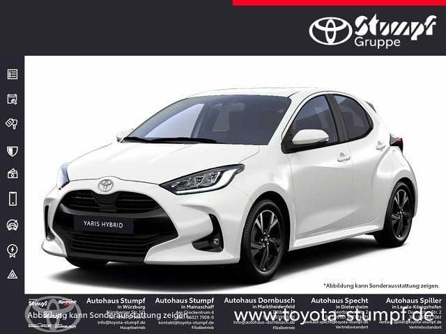 Weiß Gebraucht 2024 Toyota Yaris Hybrid Comfort Limousine | 25.990 € (Fairer Preis) - Bild 1/2
