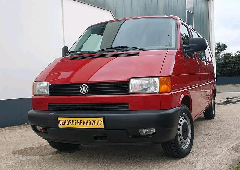 Gebraucht VW T4 115 PS (84 kW) 1998 Rot Van