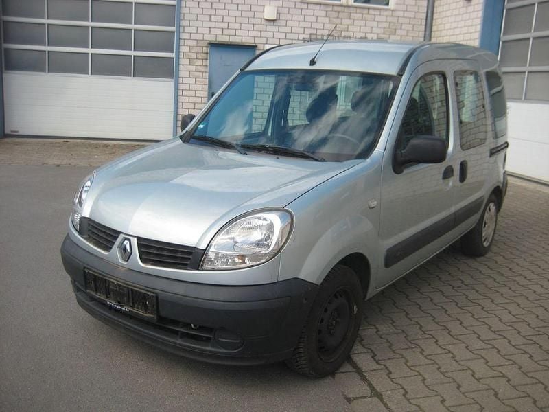 Gebraucht Renault Kangoo 75 PS (55 kW) 2008 Silber Van / Kleinbus